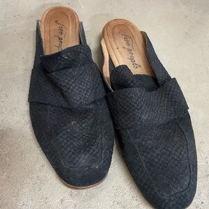 Free People Black Textured Slip-On Shoes